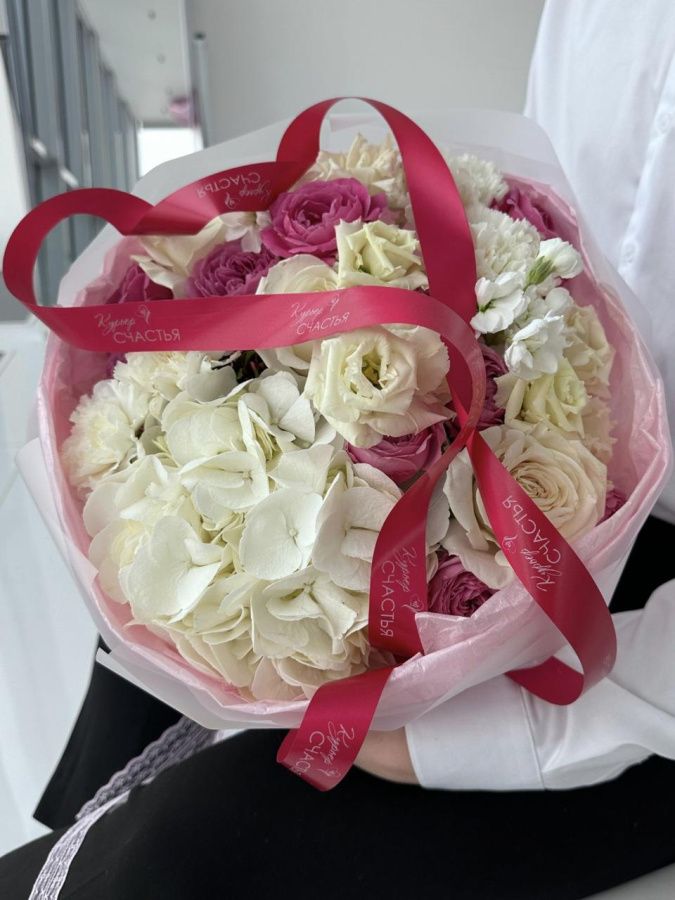 Букет Изящный подарок Букет Изящный подарок