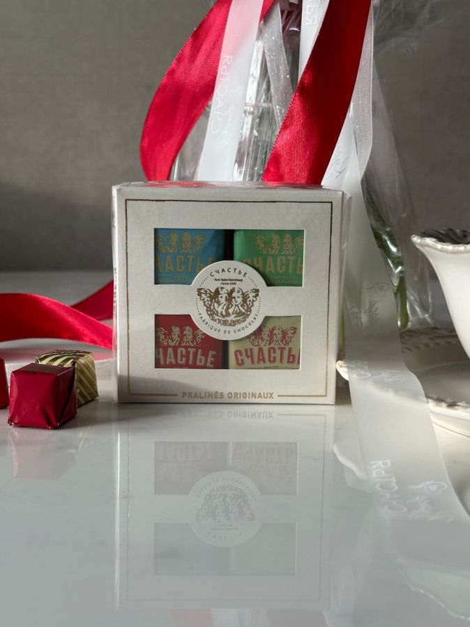 Набор из 4 конфет «Счастье»