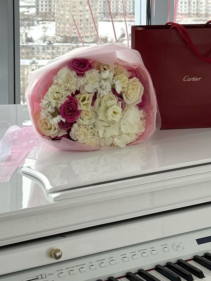 Букет Изящный подарок Букет Изящный подарок