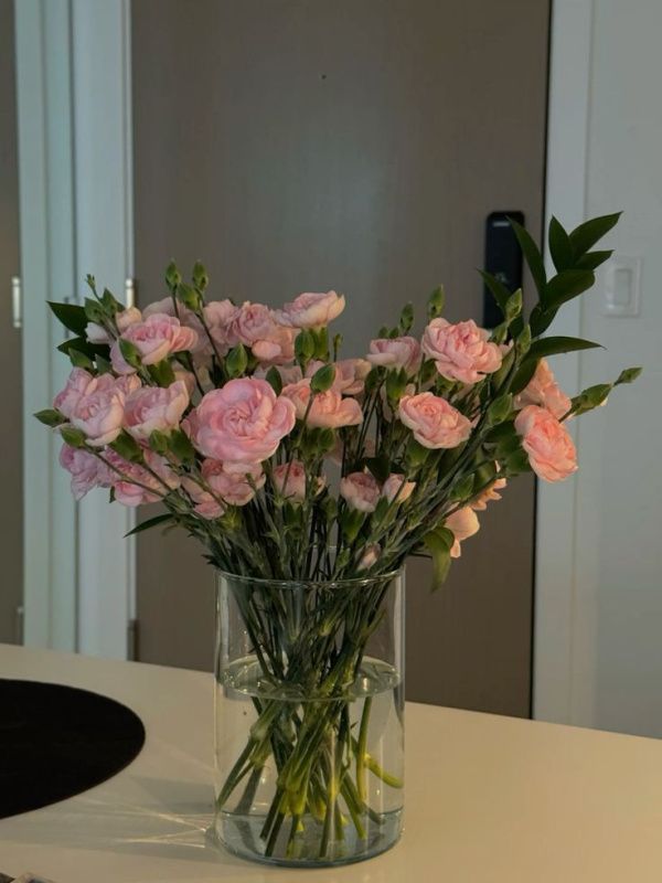 Просто добавьте это в вазу, чтобы букет жил дольше