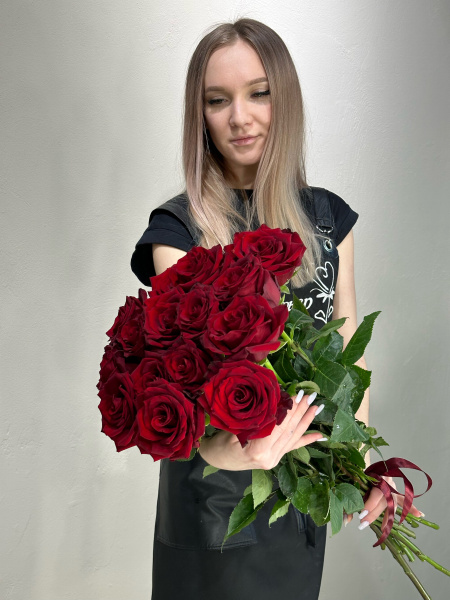 Элитные Красные Розы 15 шт.